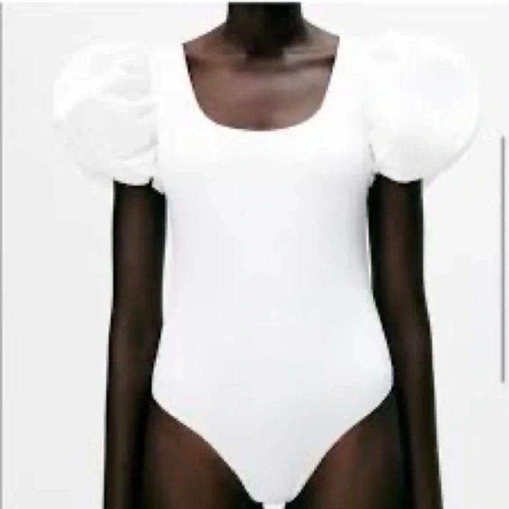 White Puff Sleeve Bodysuit